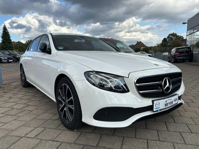 Mercedes-Benz E 200 2.0 Avantgarde Aut. Limousine