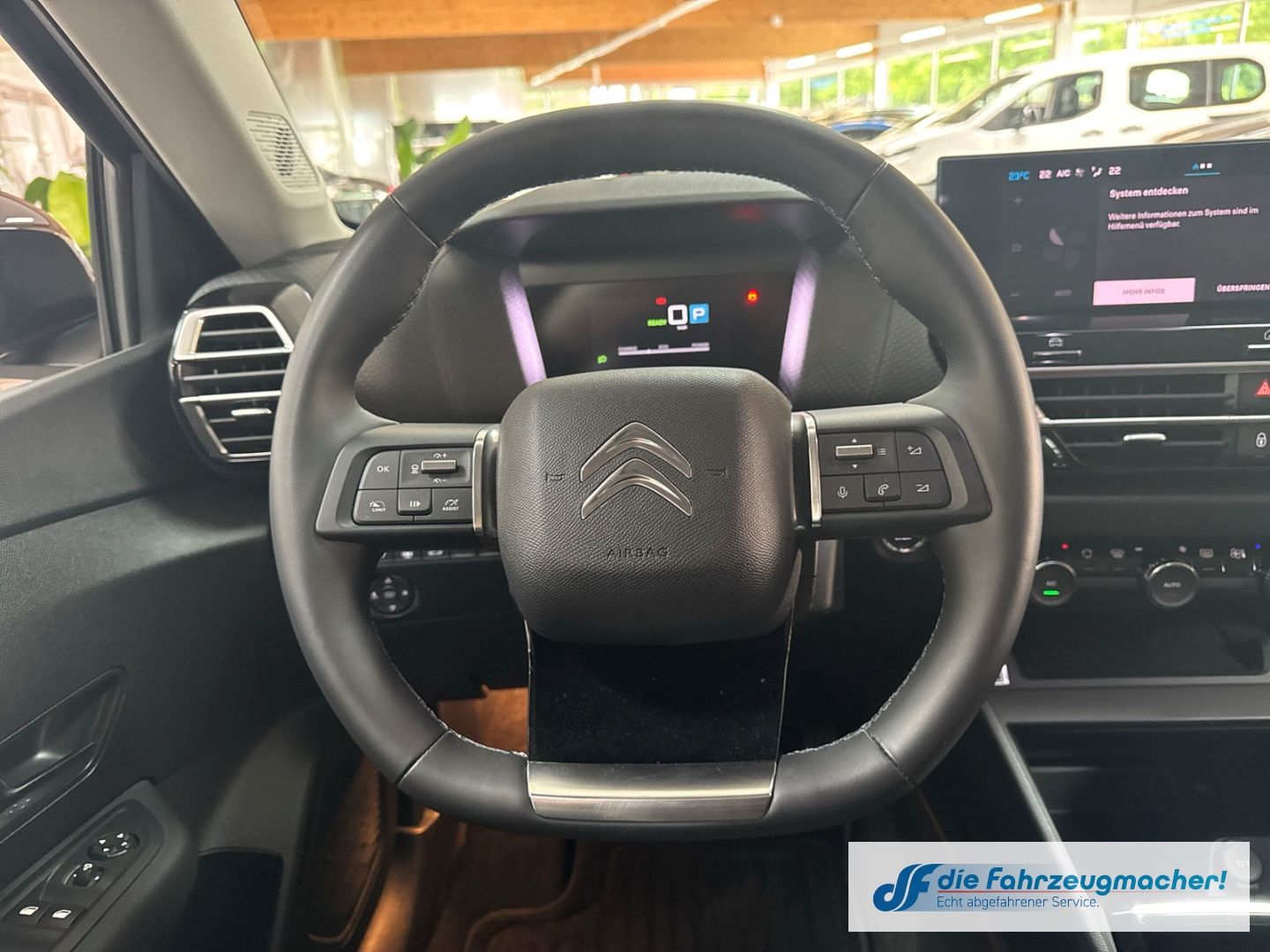 Fahrzeugabbildung Citroën C4 X e- Shine HUD Navi Digitales Cockpit Soundsy