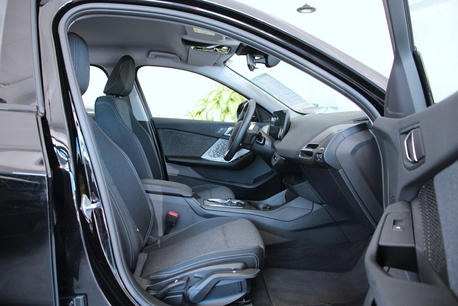 BMW 1 Series (F70) Shadow Line *LED*Kamera*Navi*Garantie, миниатюра 12