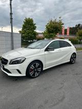 Mercedes-Benz Mercedes Benz A Klasse A250 - Mercedes-Benz A 250: Kleinwagen