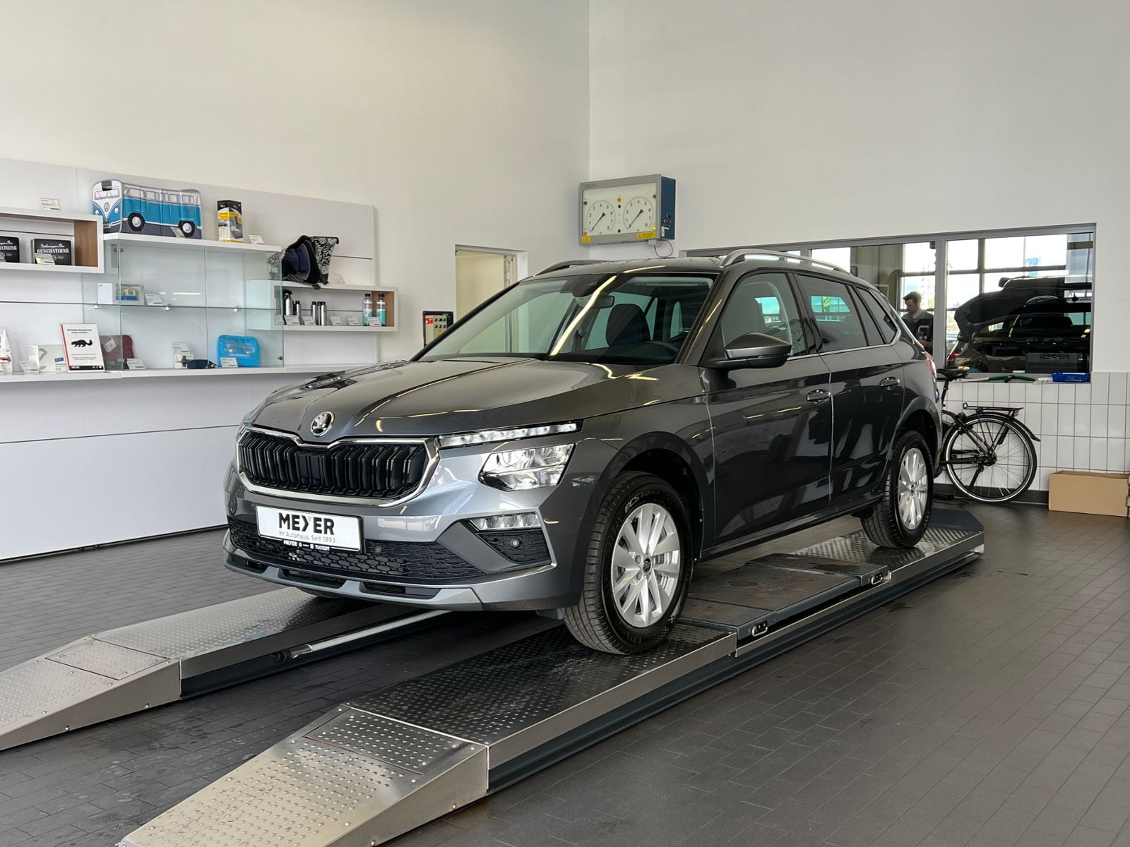 Fahrzeugabbildung SKODA Kamiq Selection 1.0 TSI DSG *LED, ACC, SmartLink