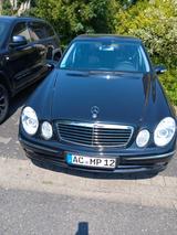 Mercedes-Benz E 200  - Mercedes-Benz 200 aus 2005