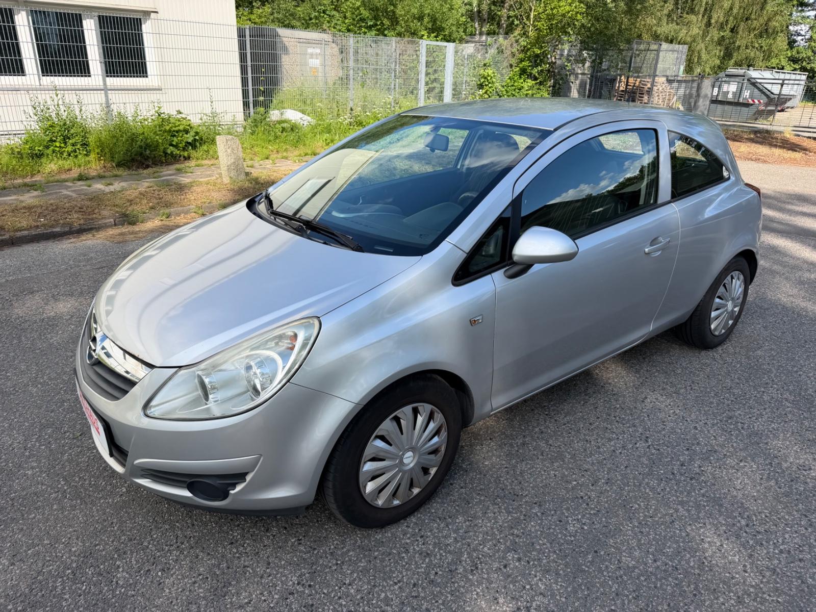 Opel Corsa D Edition