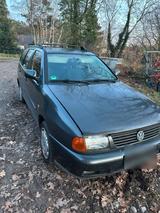 Volkswagen Polo Steilheck - Volkswagen Polo: Steilheck