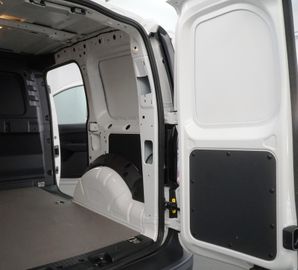 Volkswagen Caddy - 10