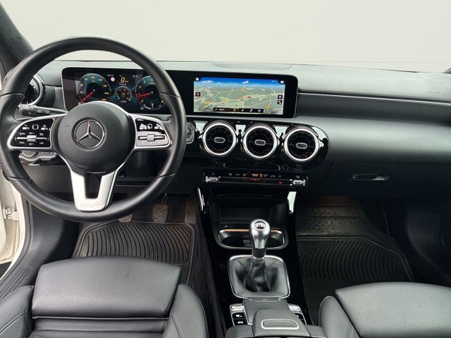 Mercedes-Benz A 200 Progressive  AHK+SHZ+Klima+LED+Temp+Leder+