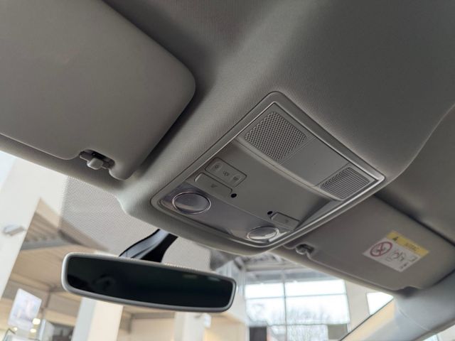 Leon FR 2.0 TDI LED Navi DAB AHK 2xPDC Kamera