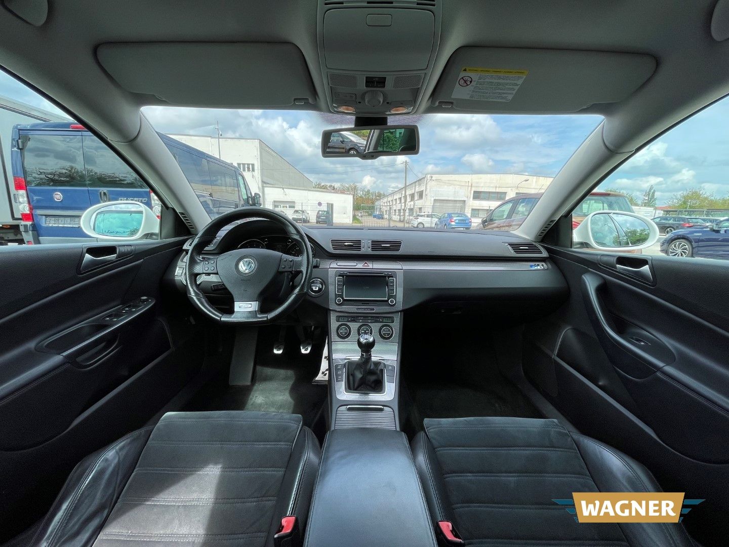 Fahrzeugabbildung Volkswagen Passat Variant Highline R-Line Motorschaden