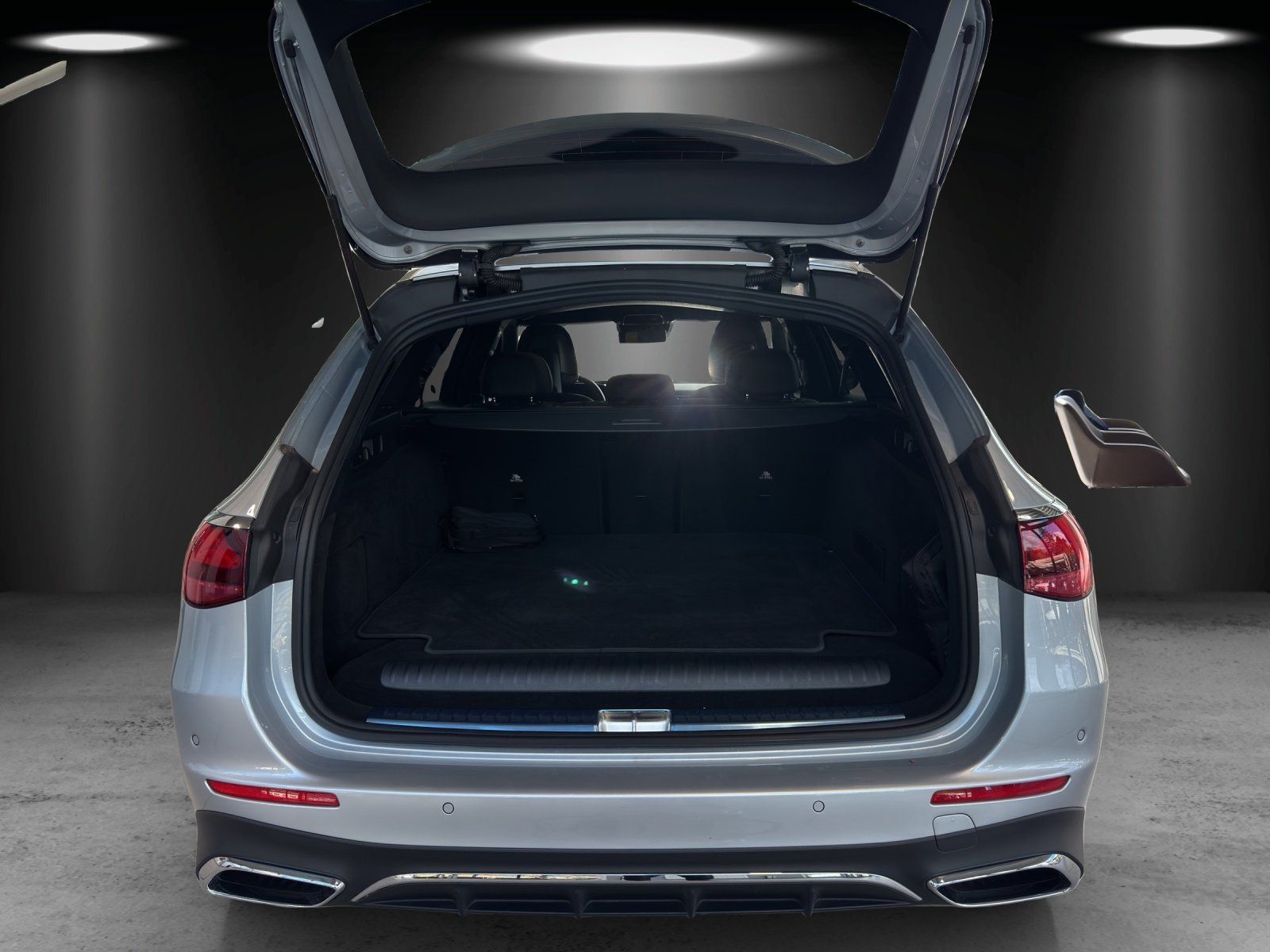 Fahrzeugabbildung Mercedes-Benz E300de T €110k AMG Prem+ Hyper DISTR Massage AHK