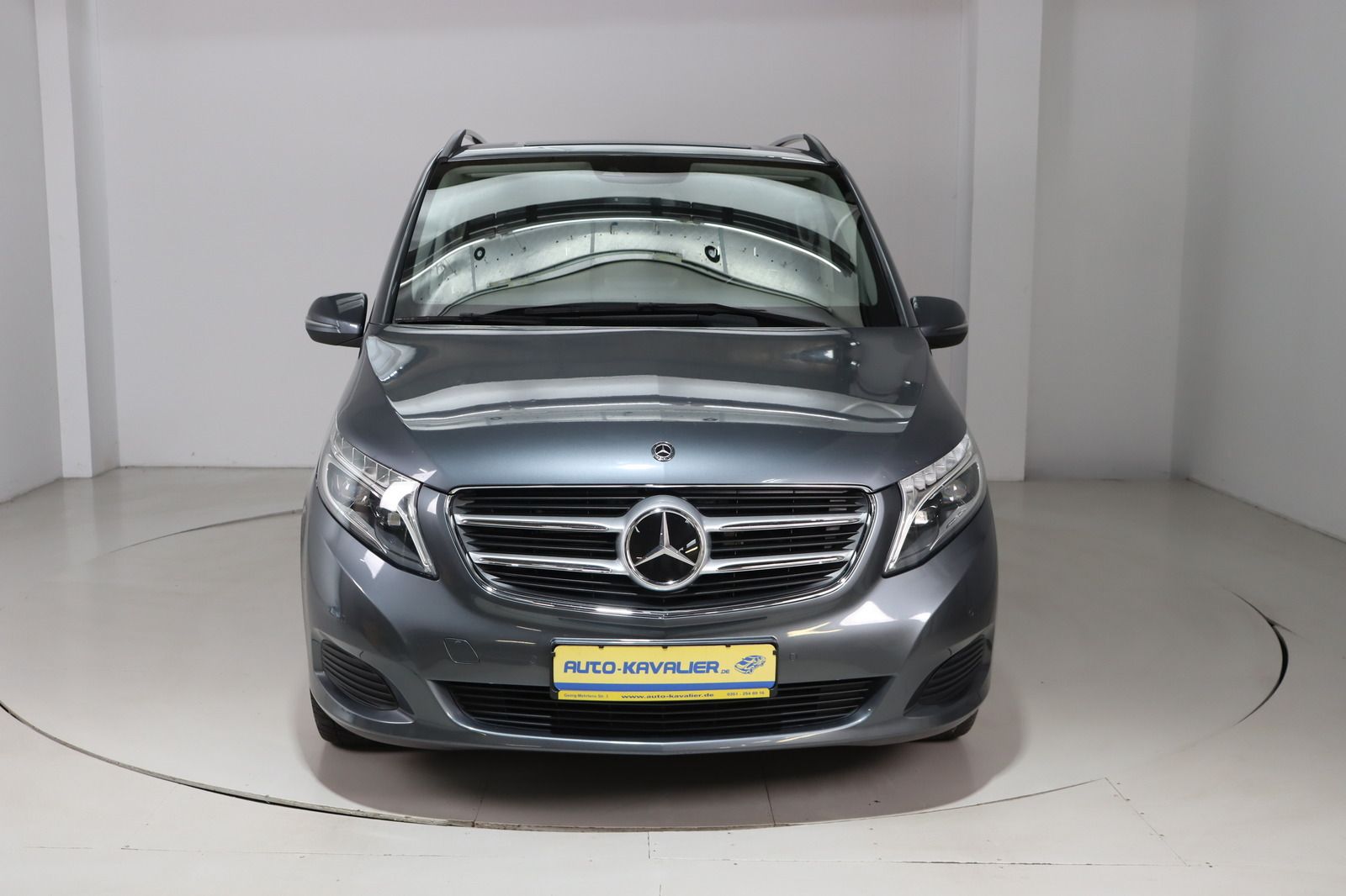 Fahrzeugabbildung Mercedes-Benz V 250 d lang 4-Matic * PDC * Navi * SHZ