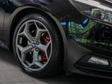 Ford Focus Turnier 2.0 ST Navi Xenon Kamera DAB - Ford mit Benzin-Antrieb: Kombi