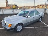 Mercedes-Benz W124 200E  74.000 km - Mercedes-Benz 200: 200e W124