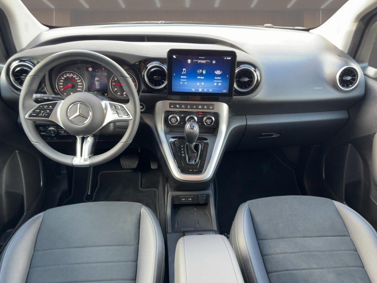 Mercedes-Benz T 180 lang PROGRESSIVE EDITION+LED*KEYGO+7Sitzer