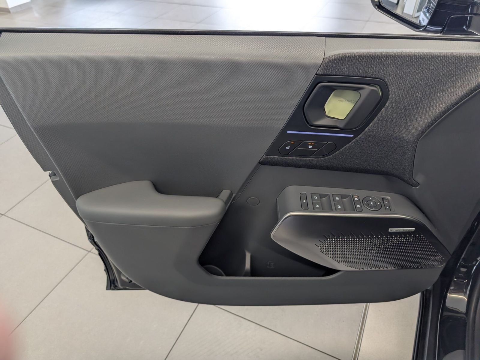 KIA EV2  42,2-kWh Earth 4-Sitzer Design Sitzpaket – Bild 37