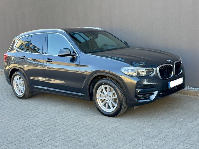 BMW X3 xDrive 30 d Advantage Pano Leder AHK Kamera