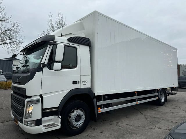 Volvo FM 330 4X2 - EURO 6 + DHOLLANDIA LIFT + ONLY 500