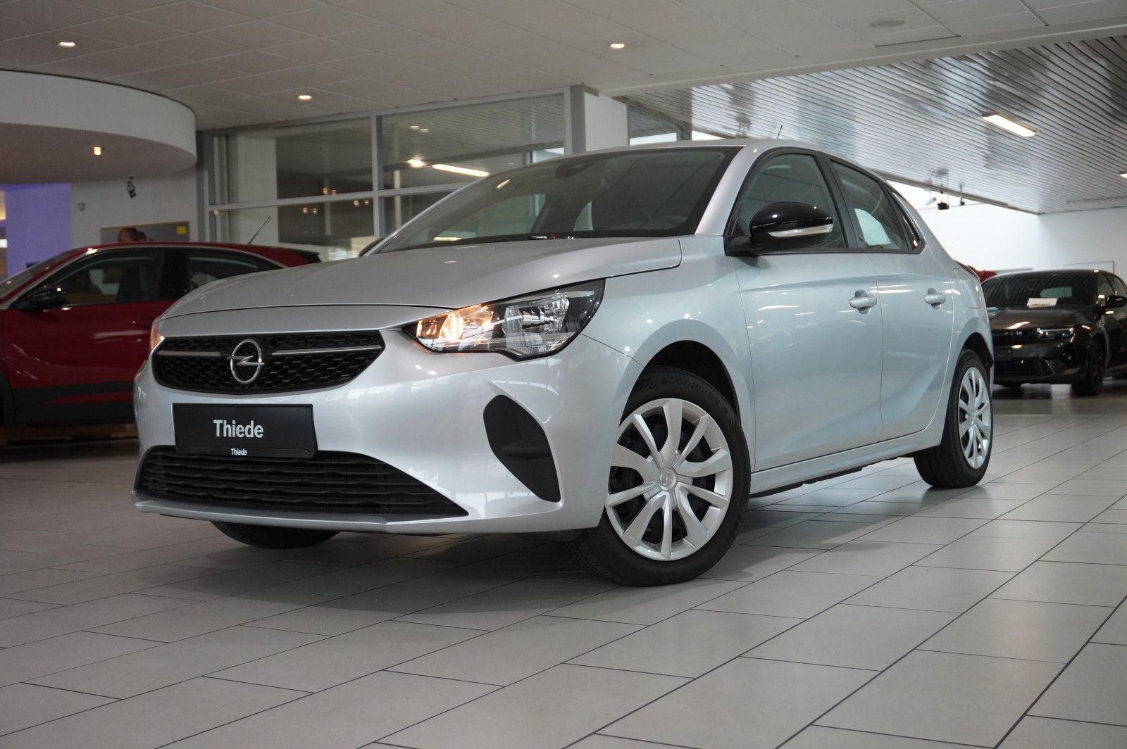 Fahrzeugabbildung Opel Corsa-e F EDITION 7KW NAVI/VIRT/TEMP/DAB/WÄRMEP.