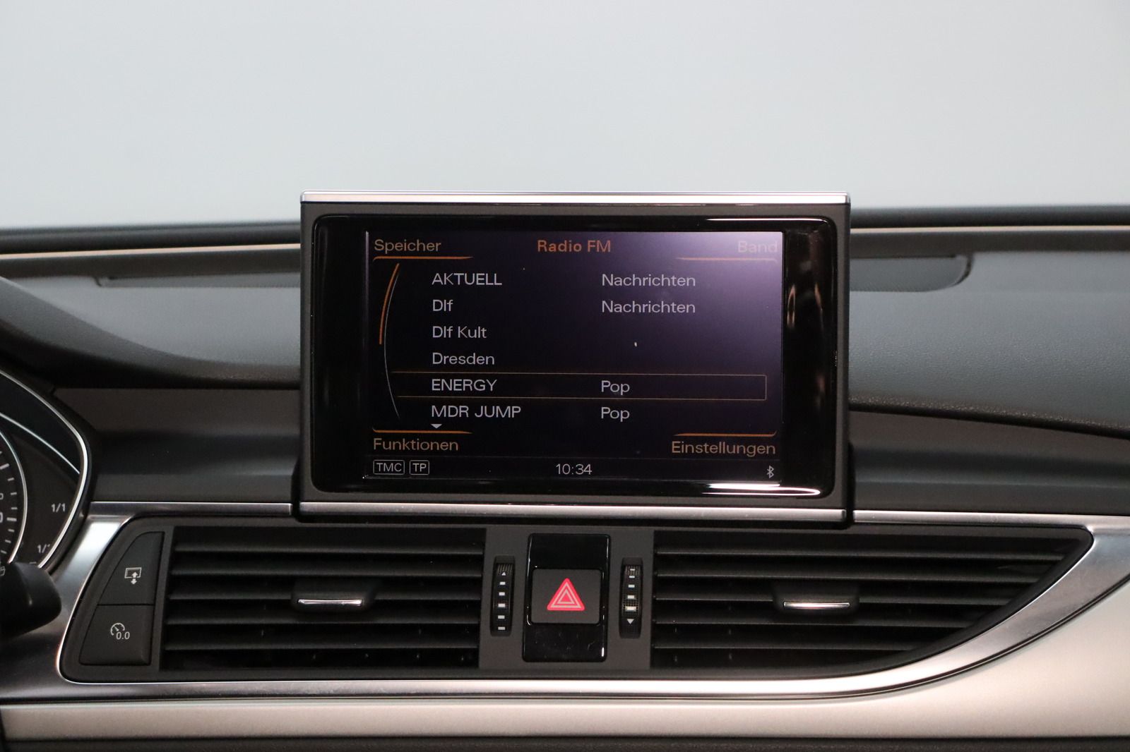 Fahrzeugabbildung Audi A6 Avant 3.0 TDI quattro Pano. * AHK * Service