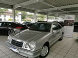 Mercedes-Benz E 200 Lim.-1. Hand-Sitzheizung-AHK-Klima - Mercedes-Benz E-Class aus 1995