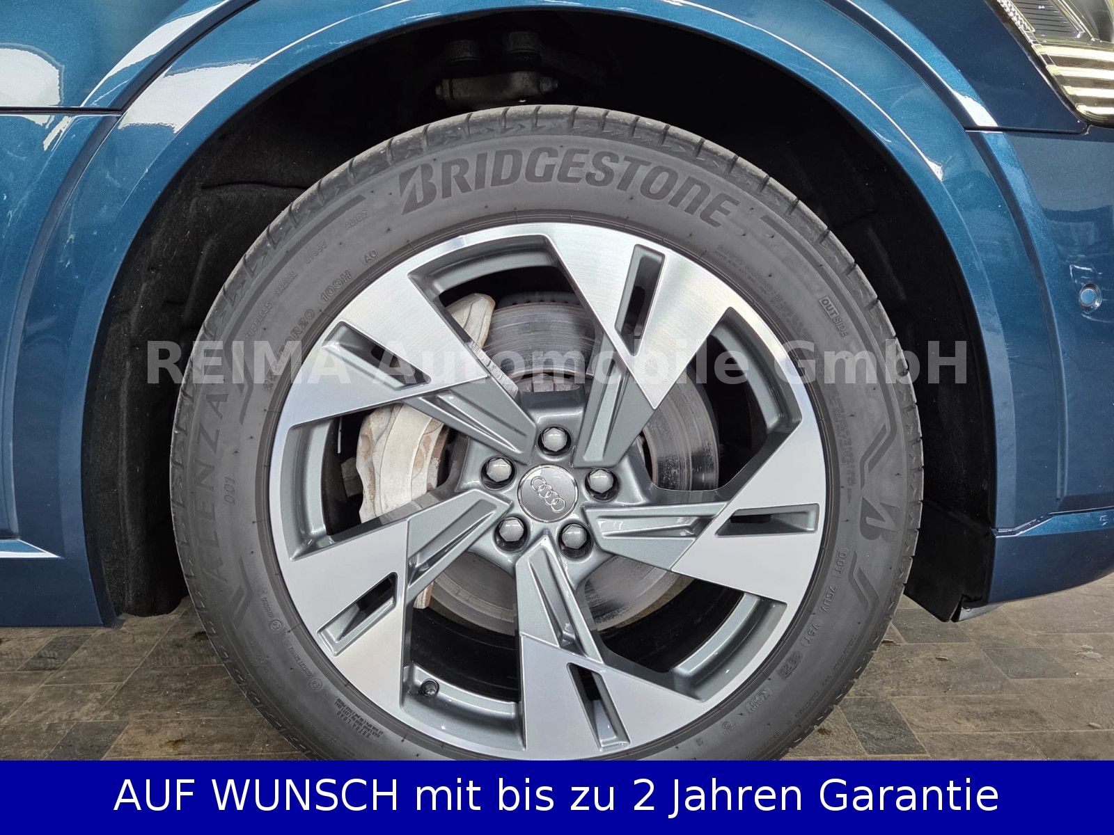 Fahrzeugabbildung Audi e-tron 55 quattro advanced, AHK, Virtual, ACC