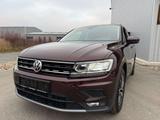 Volkswagen Tiguan Comfortline BMT/Start-Stopp*Navi*wenig KM - Volkswagen Tiguan: Rot