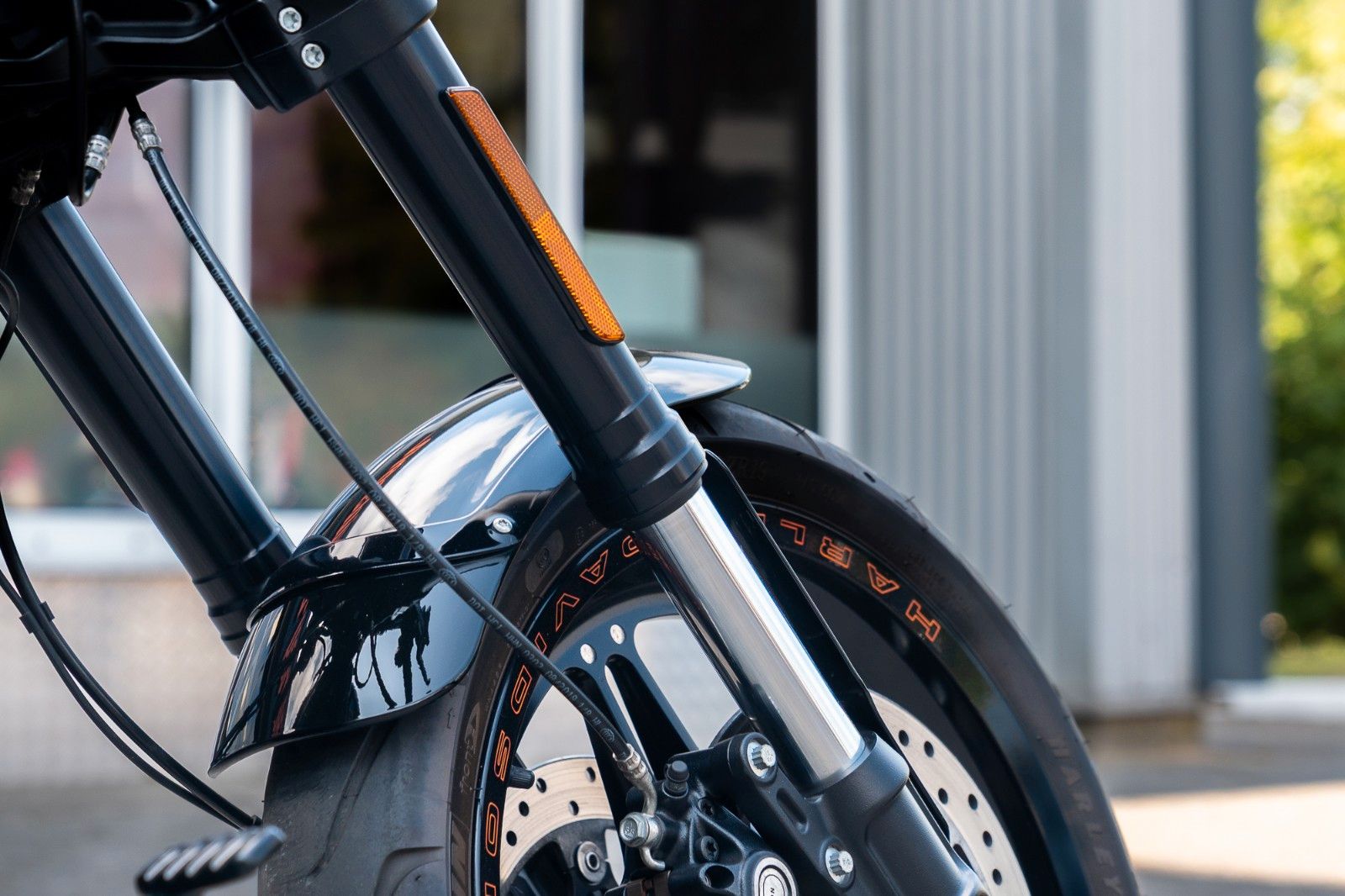Fahrzeugabbildung Harley-Davidson FXDRS 114 CUI - KESSTECH - SEITLICHER KZH