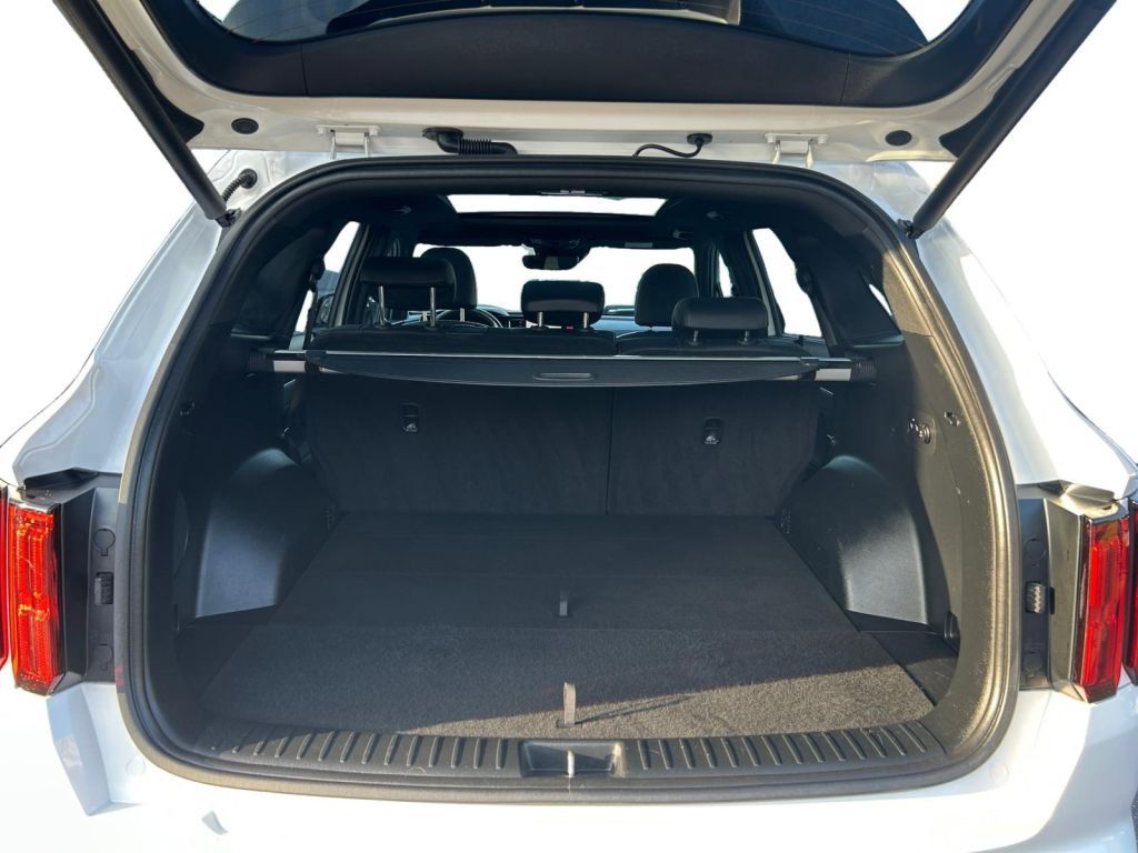 Fahrzeugabbildung Kia Sorento 1.6T-GDI Hybrid AWD OPF Aut. Platinum