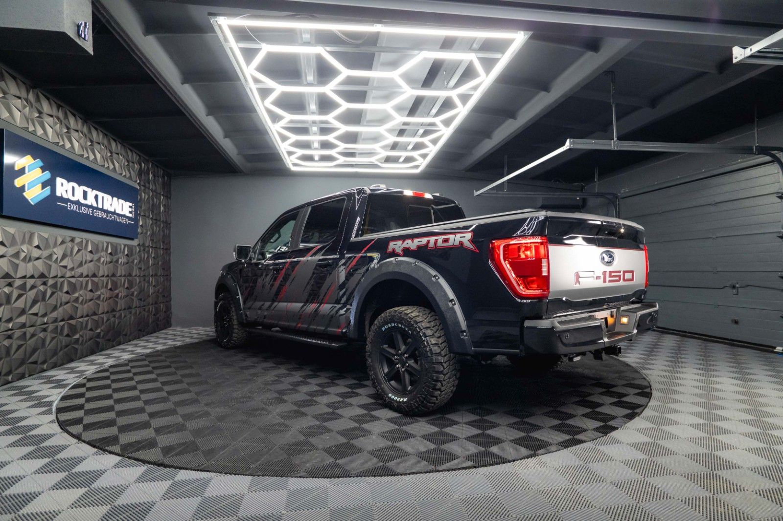 Fahrzeugabbildung Ford F150 3.5L V6 PowerBoost RAPTOR Twin-Turbo 4x4