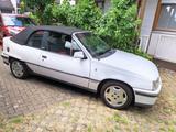 Opel Kadett E GSI Cabrio  Oldtimer - weiße Opel Kadett