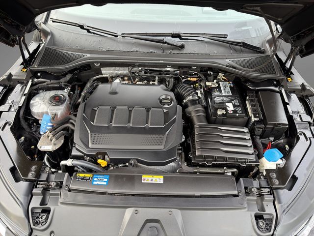 Arteon 2.0 TDI R-Line DSG SHZ NAVI ACC HUD LED