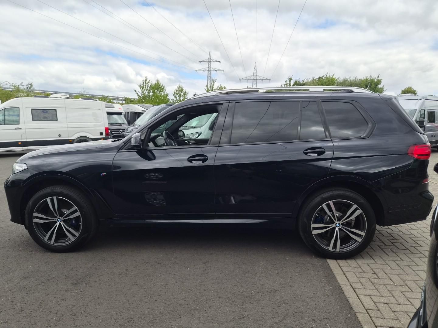 BMW X7 40d 3.0 XDRIVE LASER PANO SOUND AHK HUD LIVE foto 3