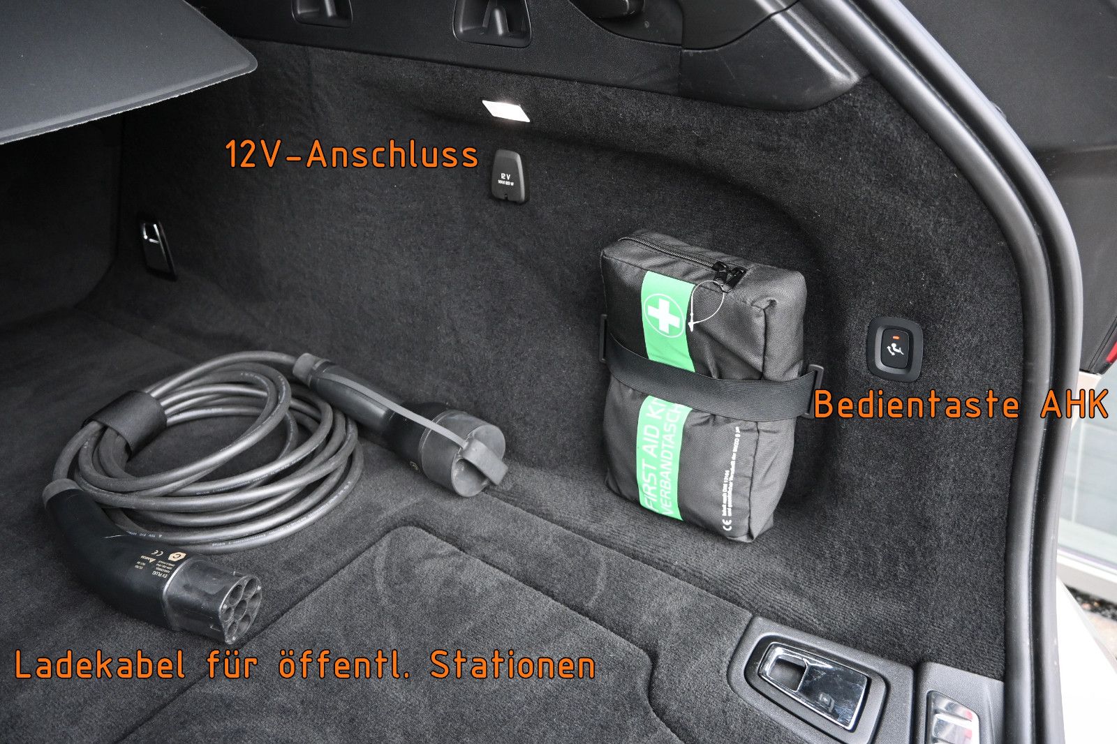 Fahrzeugabbildung Volvo V90 T8 AWD Recharge Ultimate Dark °UVP 96.060€°