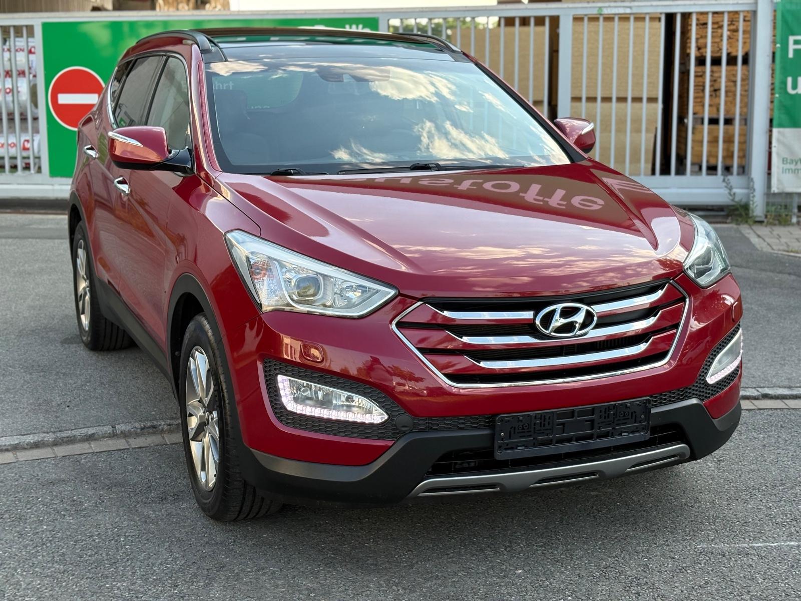 Hyundai Santa Fe Style 2WD*Panorama*NAVI*Bi-Xenon*Leder*