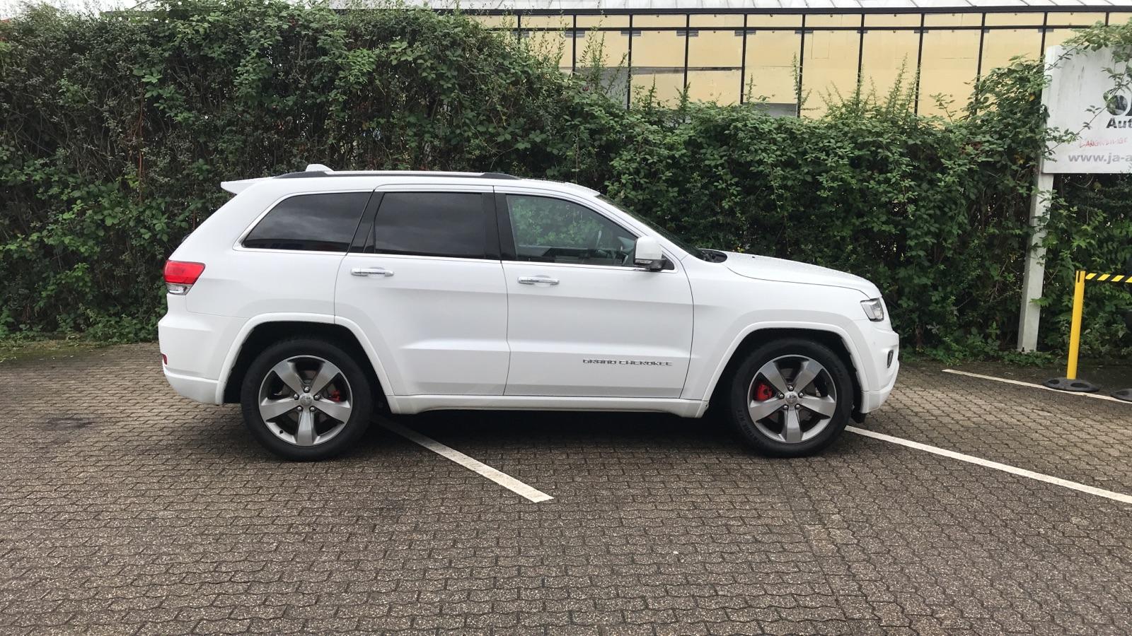 Jeep Grand Cherokee MY15 Overland 3.0l V6 Multijet 18