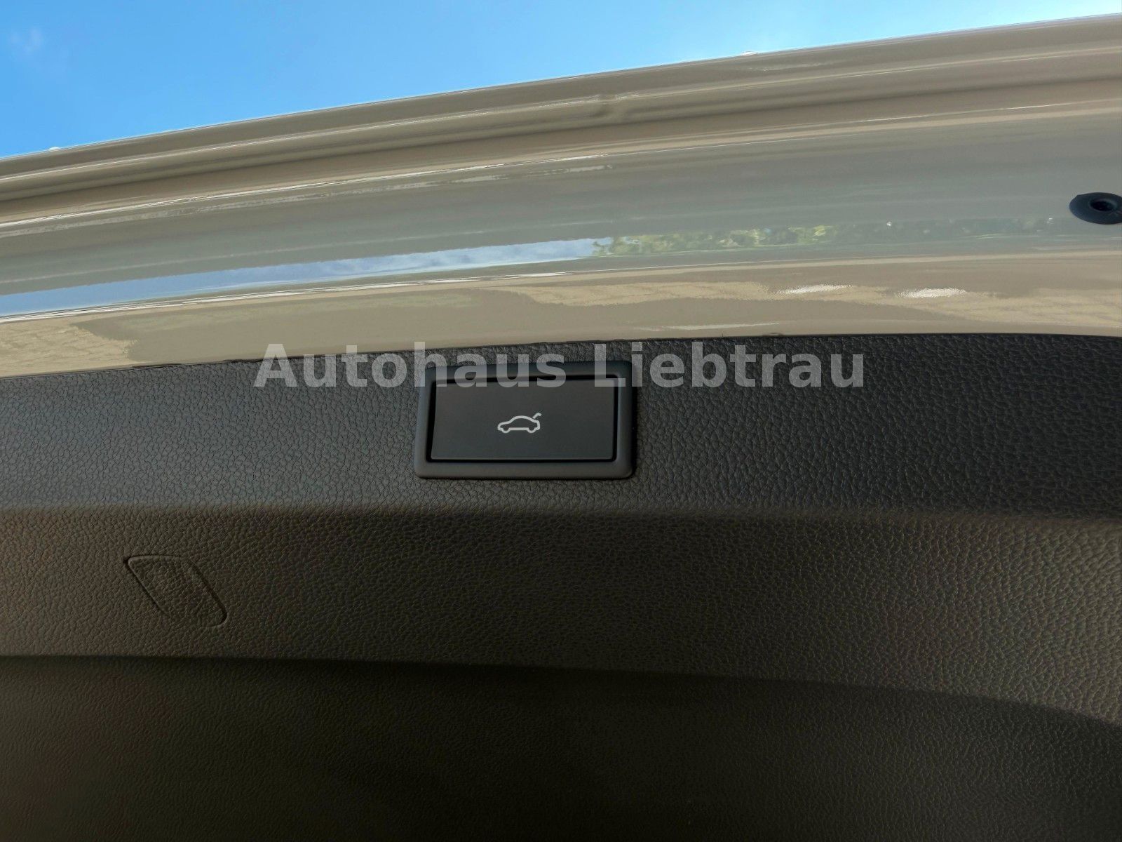 Skoda Karoq - Bild 10
