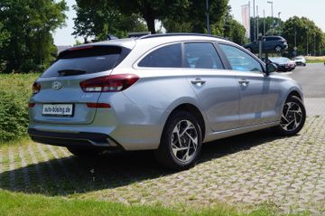 Hyundai i30 cw 1.0T-GDI NAVI-ALU-LED-KAMERA-PDC-TEMPOMAT