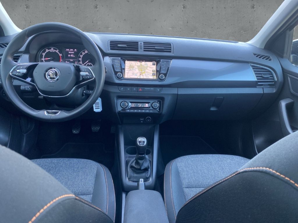 Fahrzeugabbildung SKODA Fabia Combi Best of 1.0 TSI NAVI SHZ Panodach