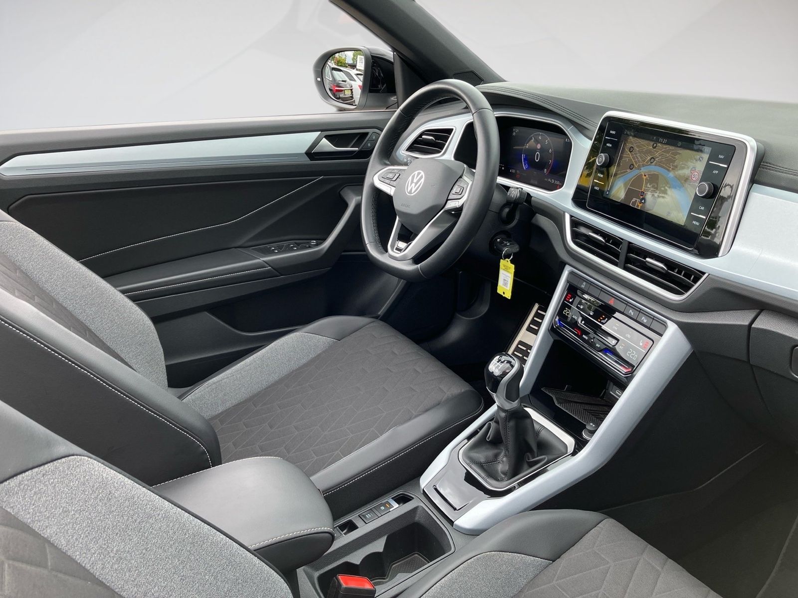 Volkswagen T-Roc - Bild 9