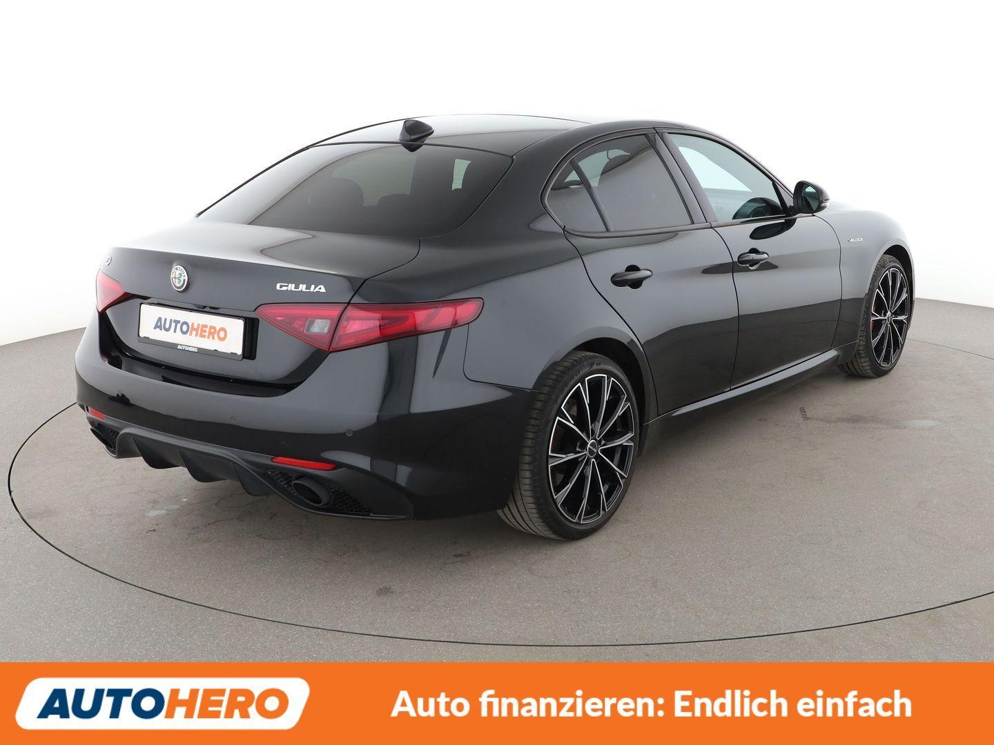 Alfa Romeo Giulia 2.0 Turbo Veloce Aut.*NAVI*BI-XENON*ACC*, миниатюра 5