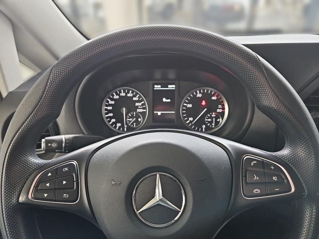 Fahrzeugabbildung Mercedes-Benz Vito 114 Mixto extralang 6 Sitze Standh. Trennw.
