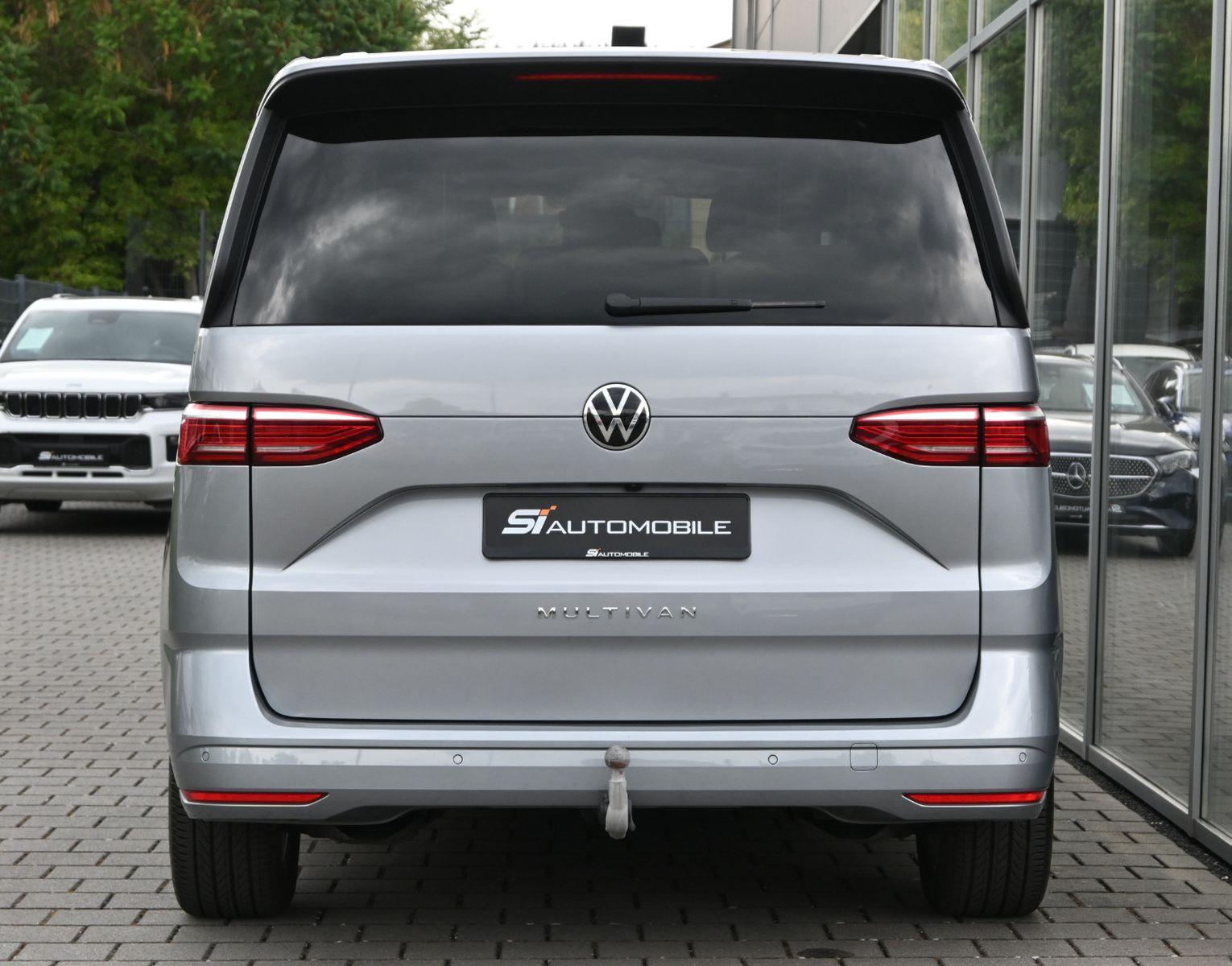 Fahrzeugabbildung Volkswagen T7 Multivan 2.0 TSI DSG °ACC°AHK°HUD°PANO°STHZG°