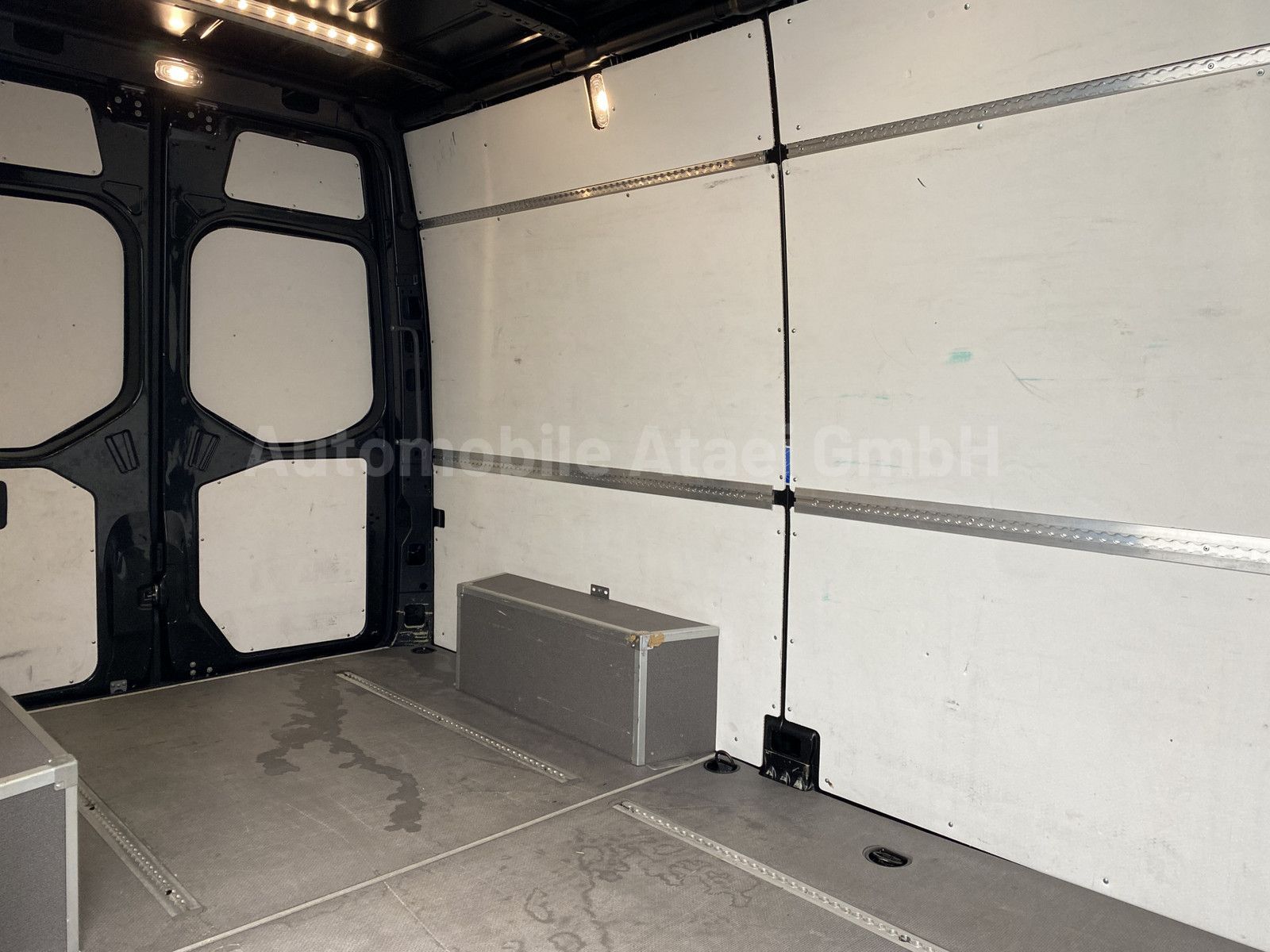 Fahrzeugabbildung Mercedes-Benz Sprinter 317 NAVI+ 360° KAMERA+ SITZHEIZ. 0069