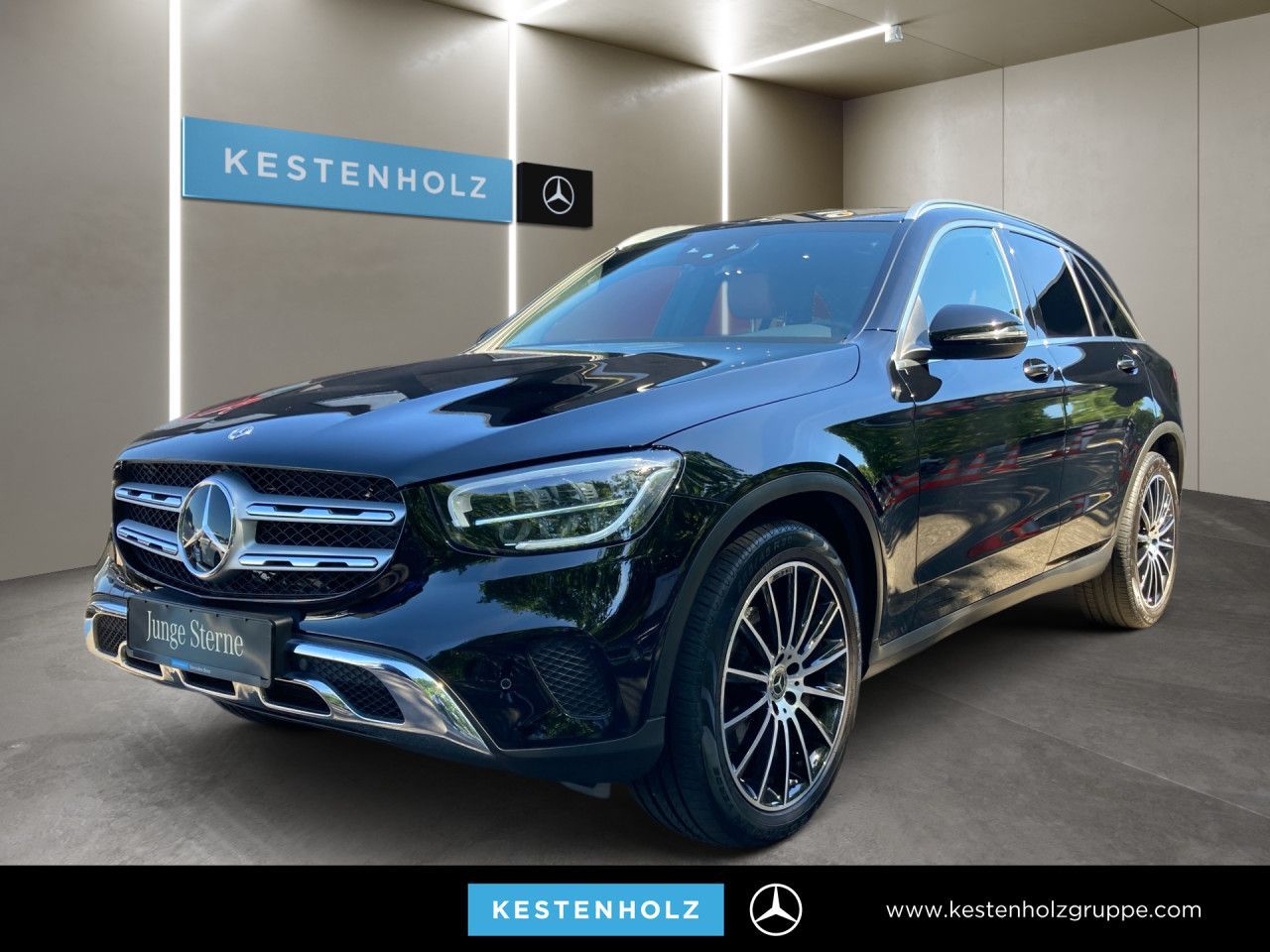 MERCEDES-BENZ GLC 300 4M AMG Distr+ LED Kamera Spurhalt-Ass 9G