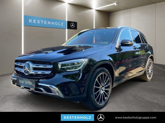 MERCEDES-BENZ GLC 300 4M AMG Distr+ LED Kamera Spurhalt-Ass 9G