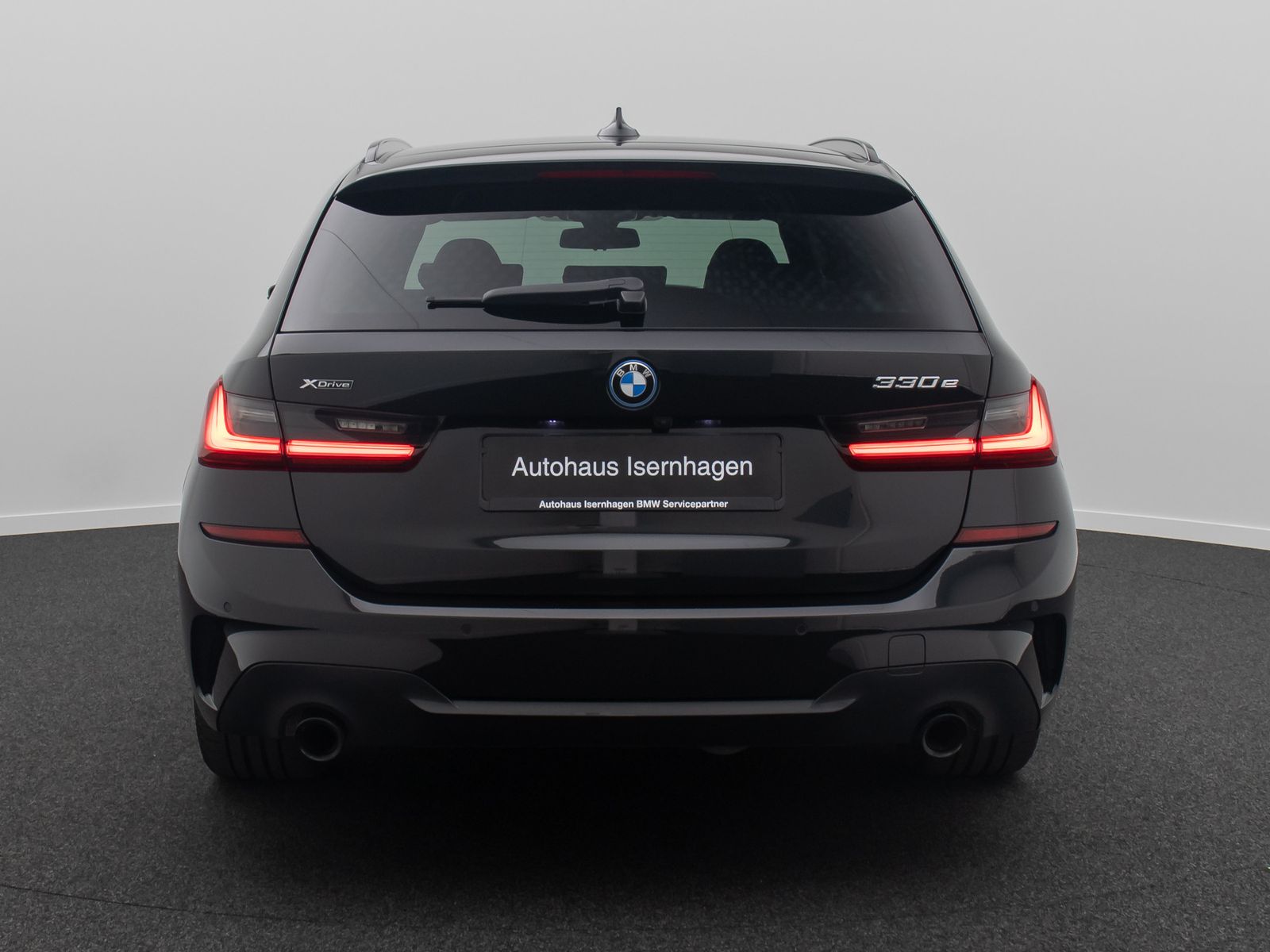 Fahrzeugabbildung BMW 330e xD M Sport DAB Laser 360°Alarm AHK HiFi 19"