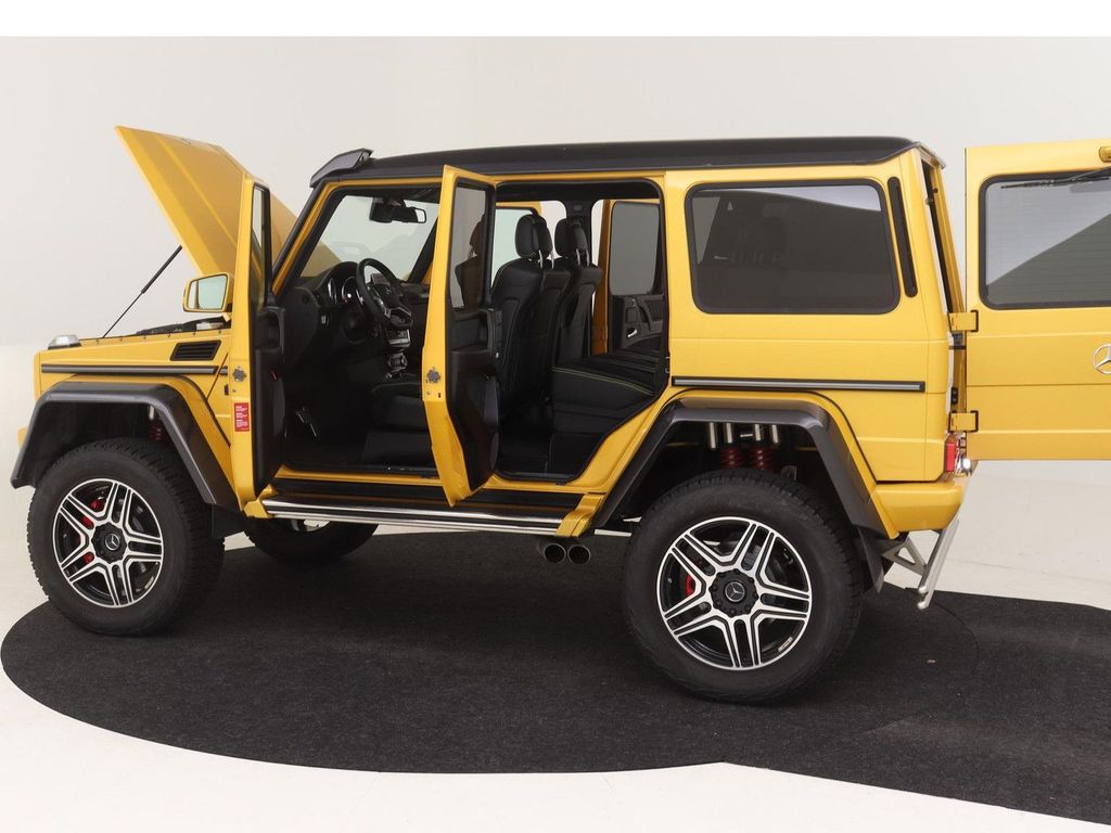 Mercedes-Benz G 500 4x4² Solarbeam Yellow