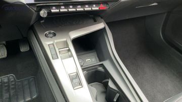 Peugeot 408 - 7