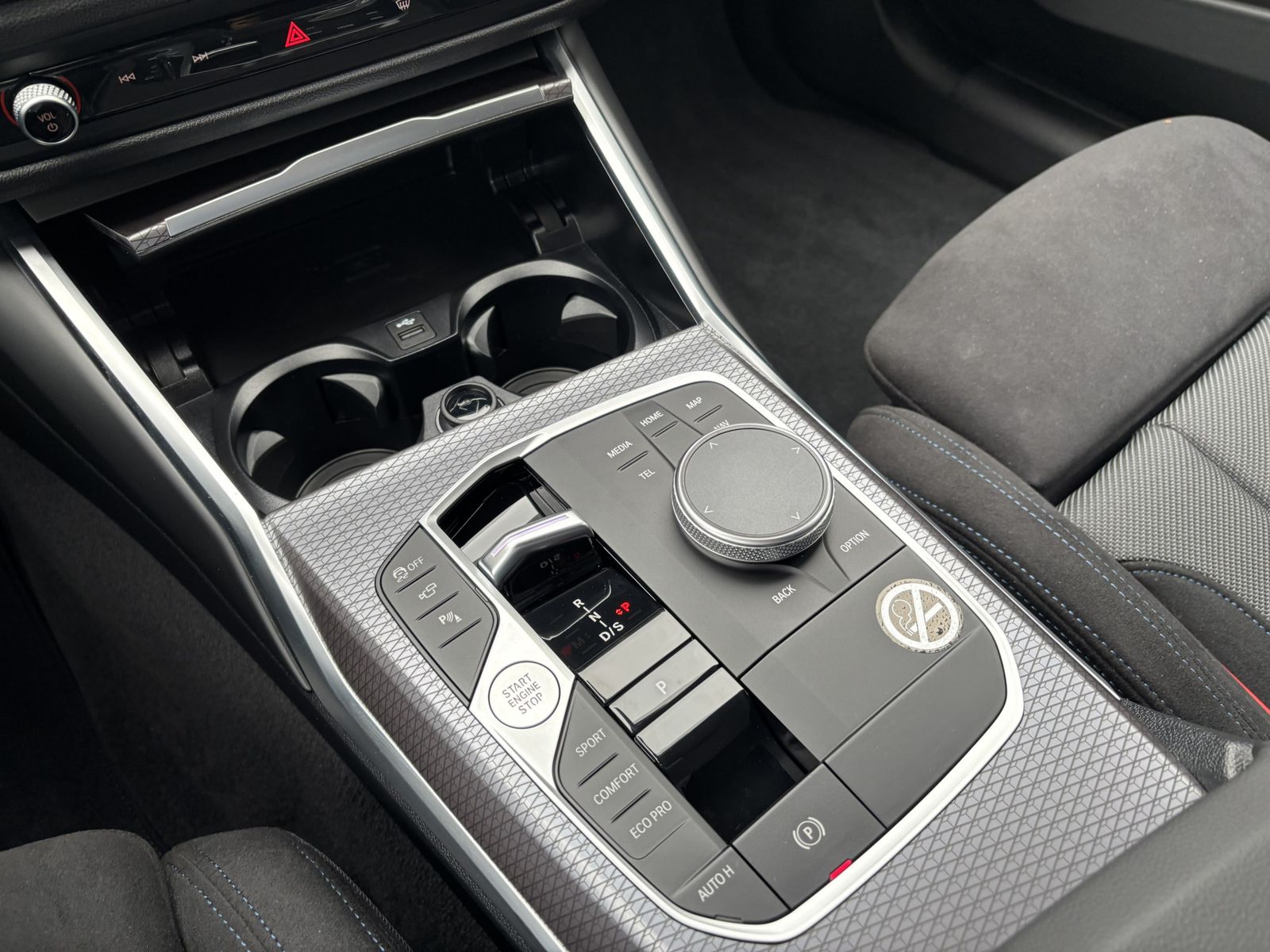 BMW 330 - Bild 17