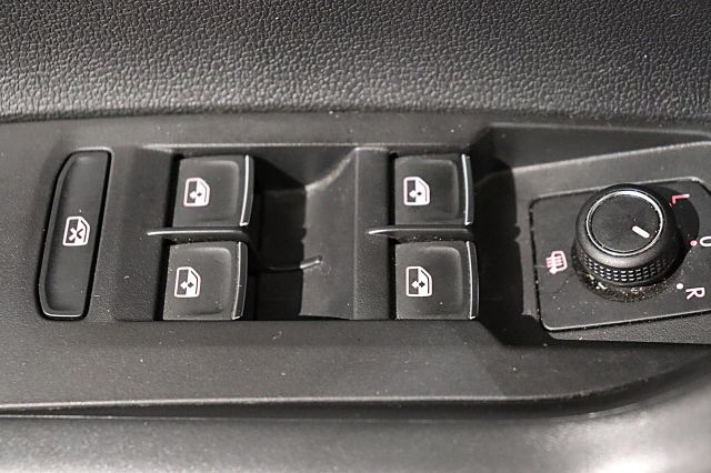 Polo GTI 2.0 TSI DSG NAVI PANO SHZ ACC SPORTFW