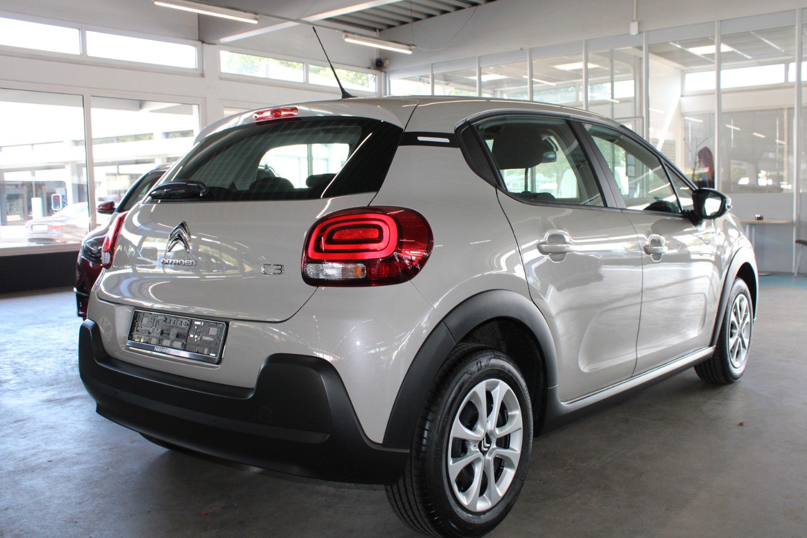 Fahrzeugabbildung Citroën C3 PureTech YOU! 5-trg LED KLIMA PDC DAB Touch